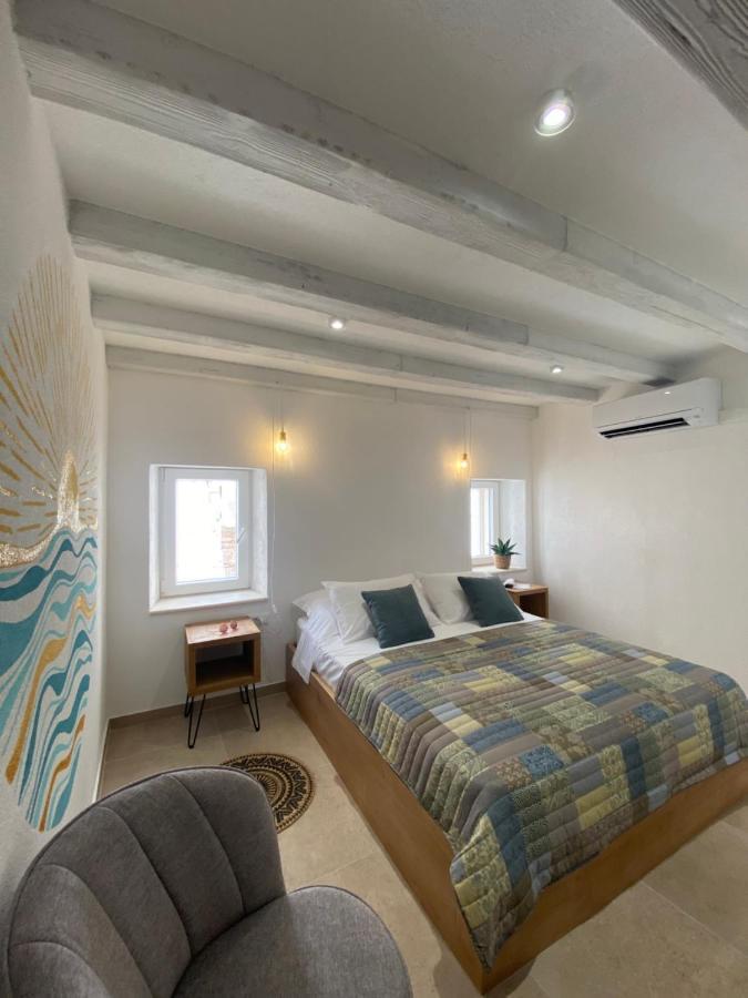 House Malena - Rooms Vis Zewnętrze zdjęcie